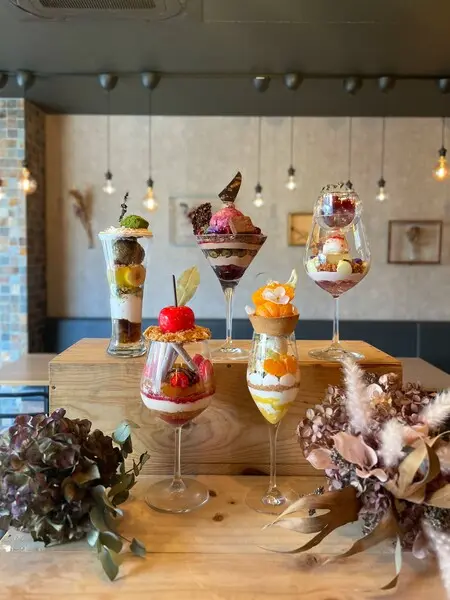 夜パフェBAR &VIGO町田駅前店