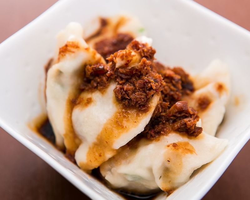 神保町 お腹も心も満たす美味しい餃子特集 おすすめ7選をご紹介 Aumo アウモ