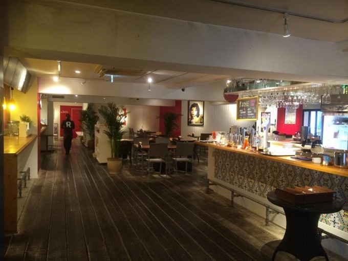 糸島のビーチ気分でのんびりランチ R Style大名 Fanfunfukuoka ファンファン福岡 糸島のビーチ気分でのんびりランチ R Style大名 Fanfunfukuoka ファンファン福岡
