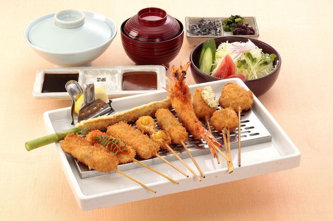 大阪で串揚げを食べるならここ 人気の6店舗をご紹介 Aumo アウモ