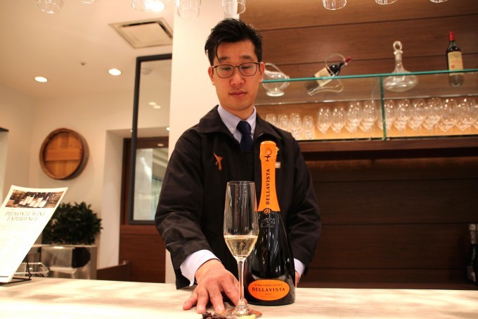 良いワインを1杯から ワインショップ エノテカ 博多店 でひとり飲み Fanfunfukuoka ファンファン福岡