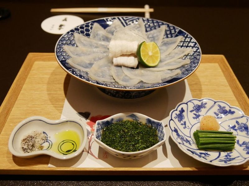 六本木でふぐを食べるなら おすすめ店を厳選7店ご紹介 Aumo アウモ 六本木でふぐを食べるなら おすすめ店を厳選7店ご紹介 Aumo アウモ