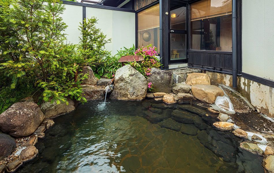 趣感じる古民家で天然温泉と飛騨牛を堪能！飛騨高山でおすすめの宿『岡田旅館・和楽亭』をご紹介！の画像