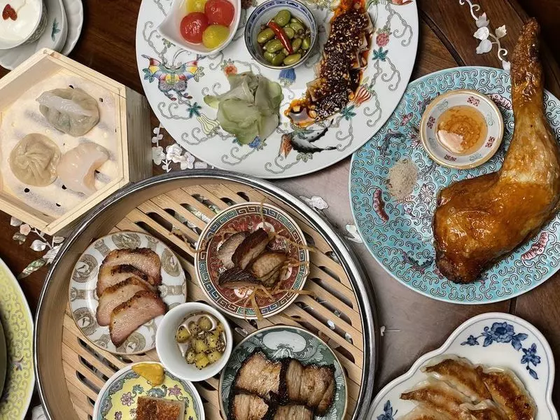 行ったらまず注文したい!お店自慢の「焼味」 1枚目