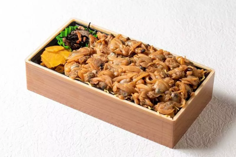 17. 深川弁当｜大粒アサリがたっぷり詰まった人気駅弁！おつまみにもおすすめ 1枚目