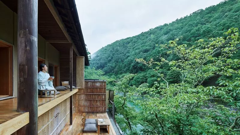 夫婦やひとり旅におすすめ！空中茶室やアクティビティで嵐山の自然を楽しむ 1枚目