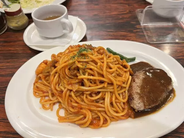 13. 町田で懐かしい味をコスパよく味わえる『グリルママ』 1枚目