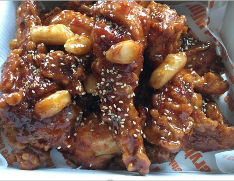 【新大久保】定番フライドチキンや激辛チキンで小腹を満たそう♪の画像
