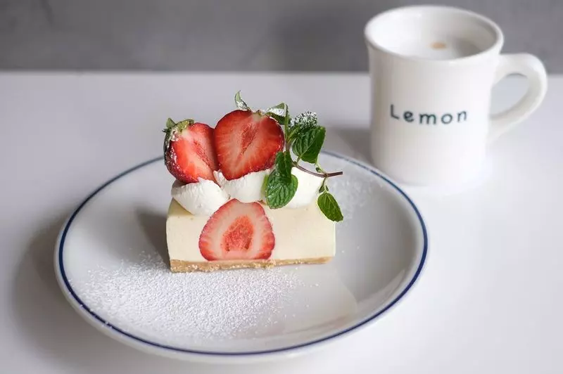 【福岡ケーキ×専門】「CHEESE CAKE Lemon（チーズケーキ レモン）」PR 1枚目
