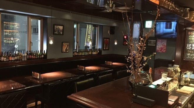 湯島駅周辺のおすすめバー7選！ひとり飲みも楽しめる名店や人気店を紹介の画像