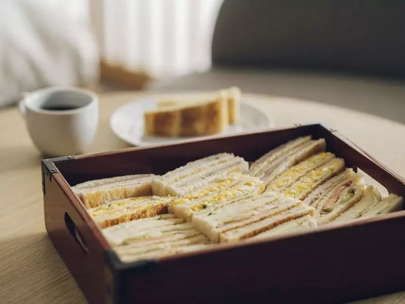 朝食に祇園の舞妓さん御用達の「サンドイッチ」を堪能しよう！	 1枚目