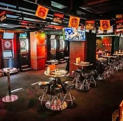 町田にあるダーツバーおすすめ8選！投げ放題やカラオケを楽しめる店舗を紹介