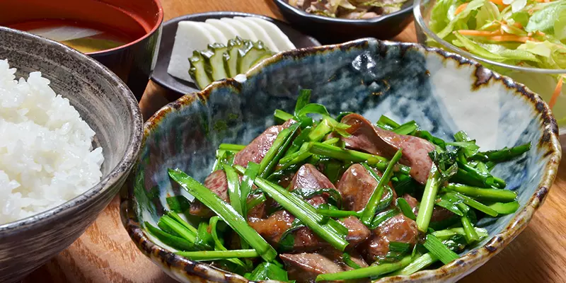 2. 北千住のおすすめ定食ランチ！究極のレバニラ『ここのつ』 1枚目
