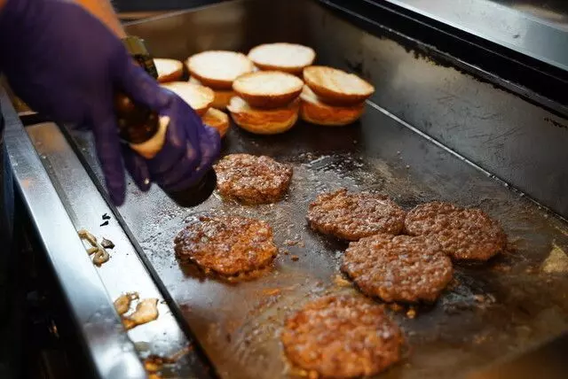 4. 国産牛100%のビーフハンバーガー！北千住でランチにぴったり『BOSSA BURGER』 2枚目