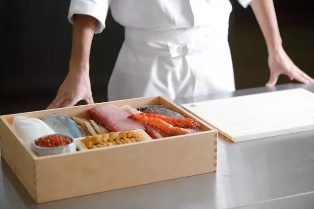 寿司メニューも見逃せない 1枚目