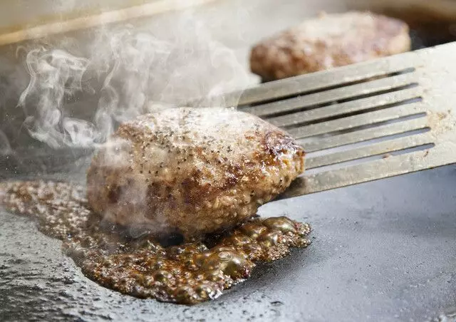 13. 【肉料理】銀座ディナーで和牛ハンバーグを堪能できる『数寄屋バーグ』 2枚目