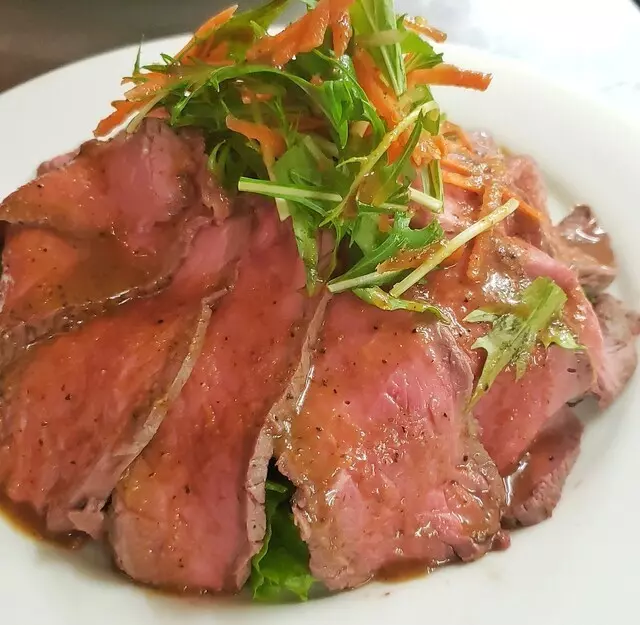 飲み放題付のお肉を楽しめるコースがおすすめ! 1枚目