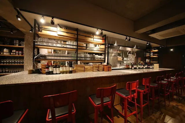 8. Meat Winery 1枚目