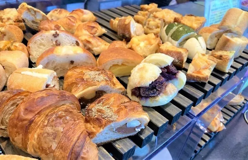 5. Orchid time by Osaka Metro|東梅田駅から徒歩約3分!ホテルレストランでパン食べ放題 1枚目