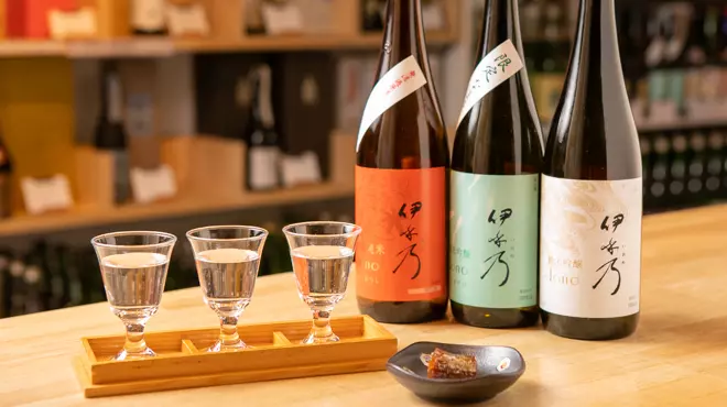 2. 『浅野日本酒店』定番からレアものまで！販売も行っている酒屋バー 2枚目