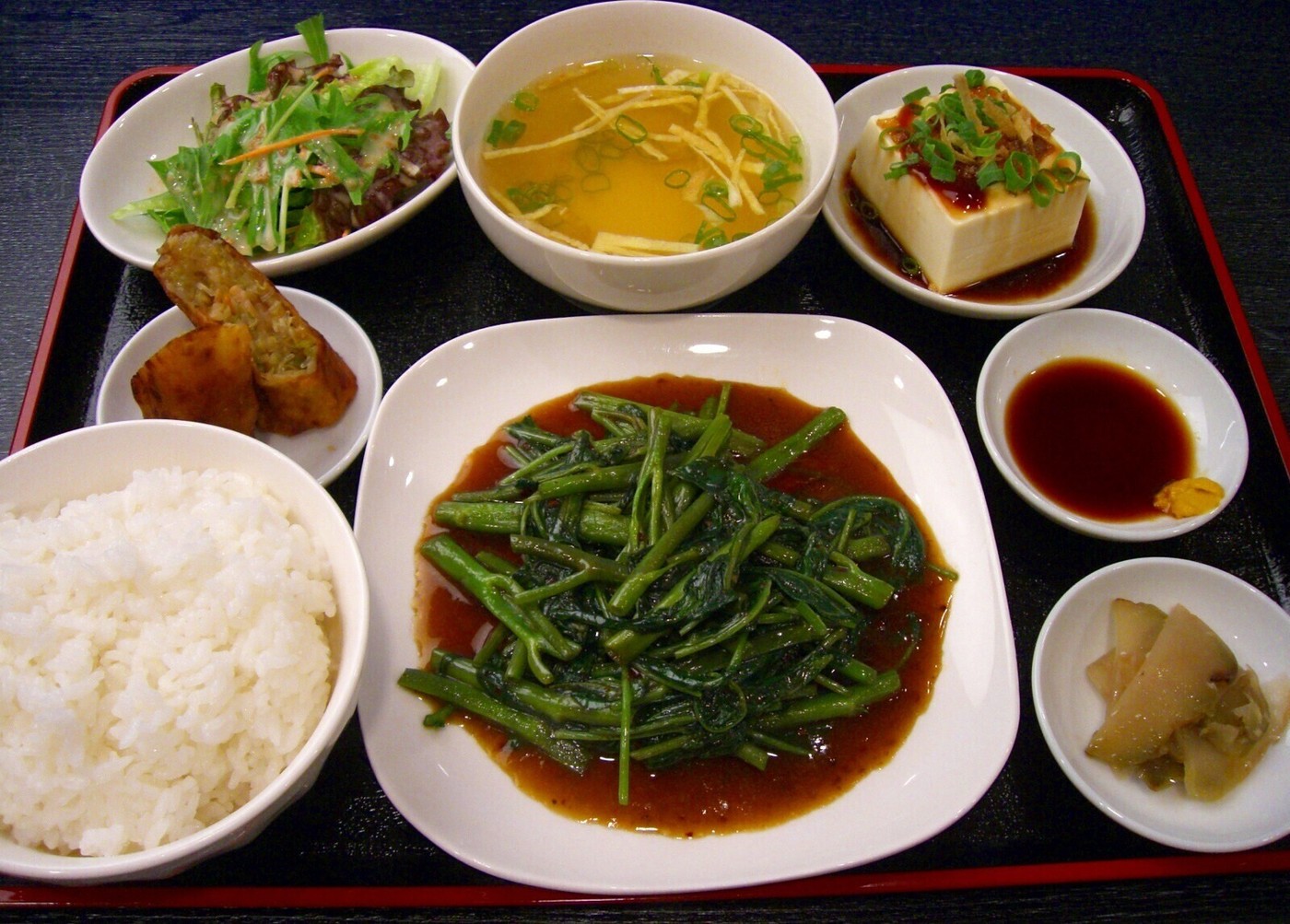 難波の安いランチ10選！学生やサラリーマンに人気のコスパランチを紹介の画像