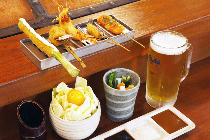 大阪で食い倒れの旅！おすすめ食べ歩きグルメ12選を紹介の画像