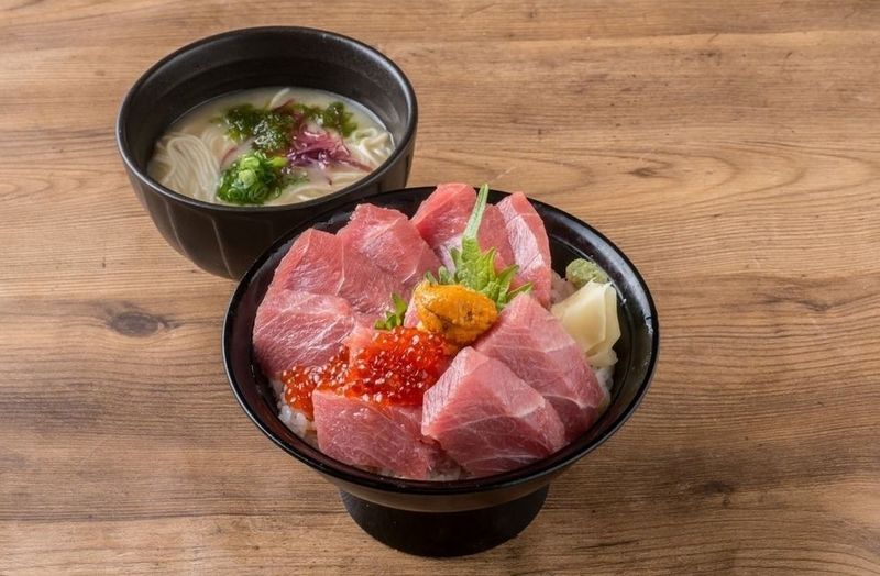 難波で海鮮 海鮮好きにはたまらない時間を過ごせる9選 Aumo アウモ