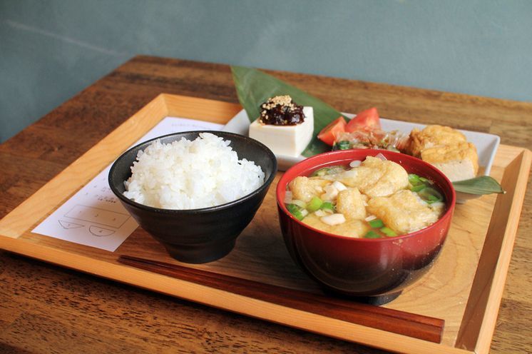 千駄木周辺にあるおすすめカフェ8選 情緒あふれる町の穴場カフェ Aumo アウモ