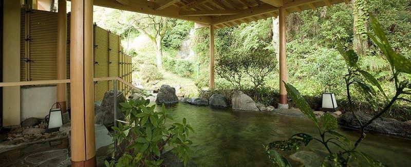 金沢 女子必見 カップル旅行で訪れたい温泉宿のおすすめ温泉7選 Aumo アウモ 金沢 女子必見 カップル旅行で訪れたい温泉宿のおすすめ温泉7選 Aumo アウモ