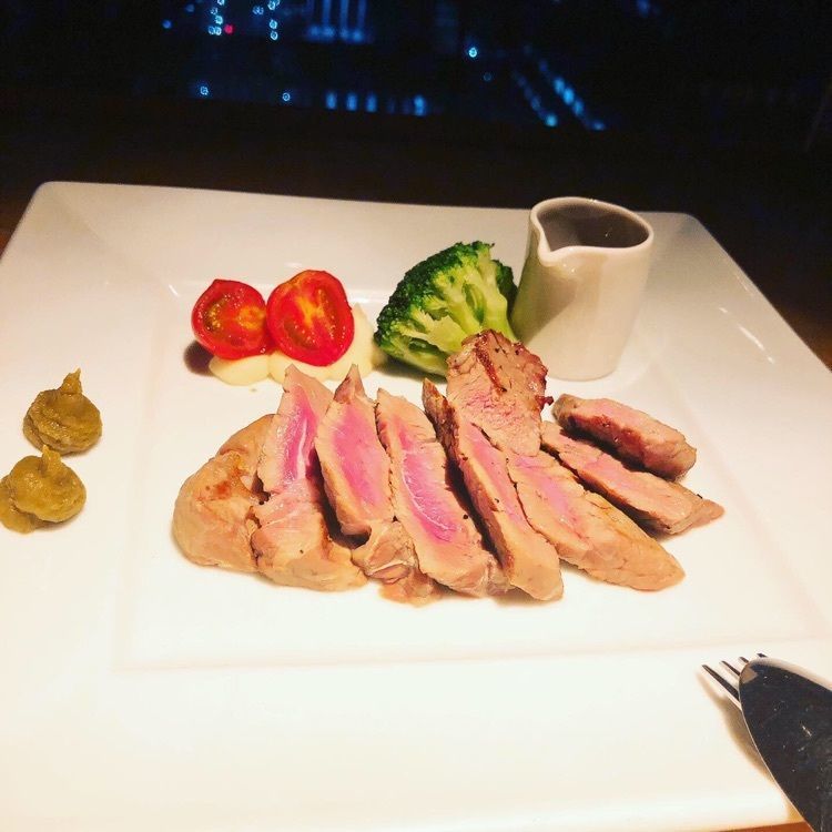 naokiwmさんが投稿したグリル＆ダイニング マンハッタンテーブル（GRILL&DINING MANHATTAN TABLE）に関する口コミの画像