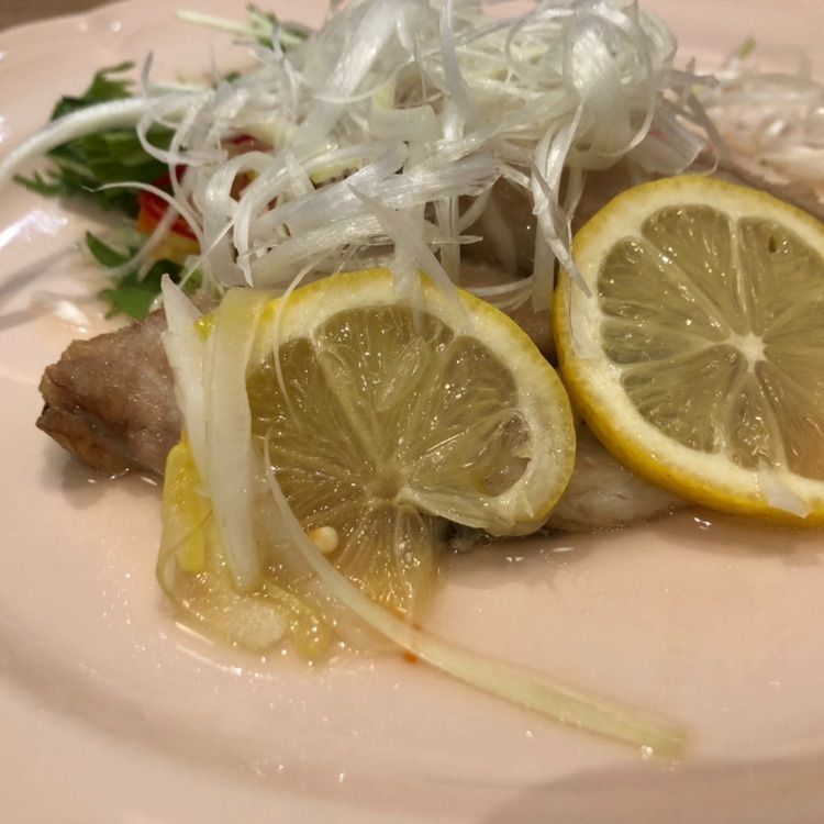 tomorrowさんが投稿した横浜文明堂 京急百貨店上大岡駅店に関する口コミの画像