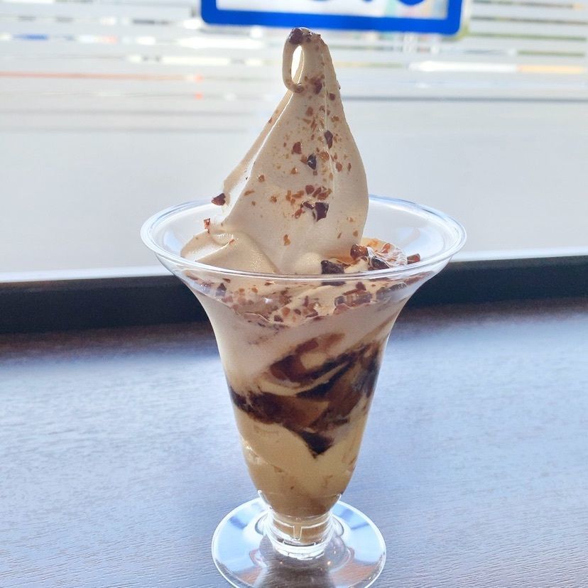 #山分け #ミニストップ #なめらかプリンパフェ