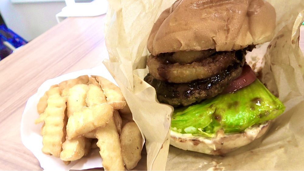 東京食べあルークさんが投稿したマーガーバーガー（marger burger）に関する口コミの画像