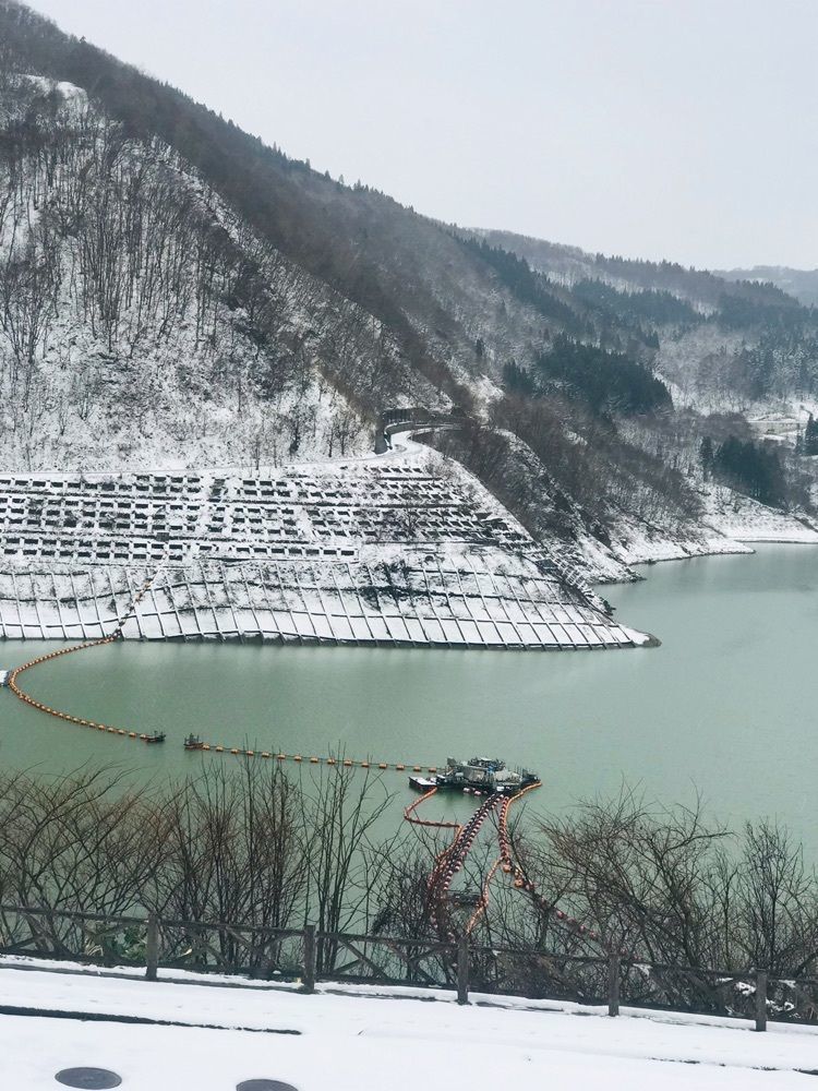 猫なぎ。さんが投稿した月山湖大噴水に関する口コミの画像