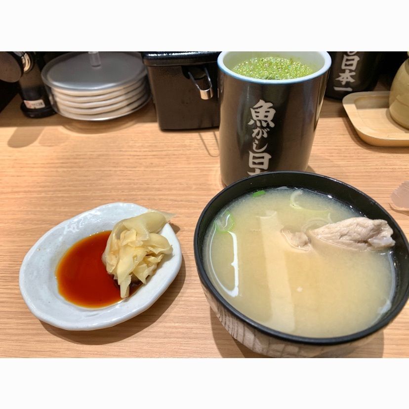 リトアニアの貴公子さんが投稿した寿司 魚がし日本一 みなとみらい店に関する口コミの画像