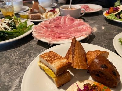 MORETHAN TAPAS LOUNGE