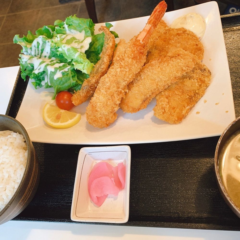 かますさんが投稿した魚屋食堂 勝浦（サカナヤショクドウ）に関する口コミの画像