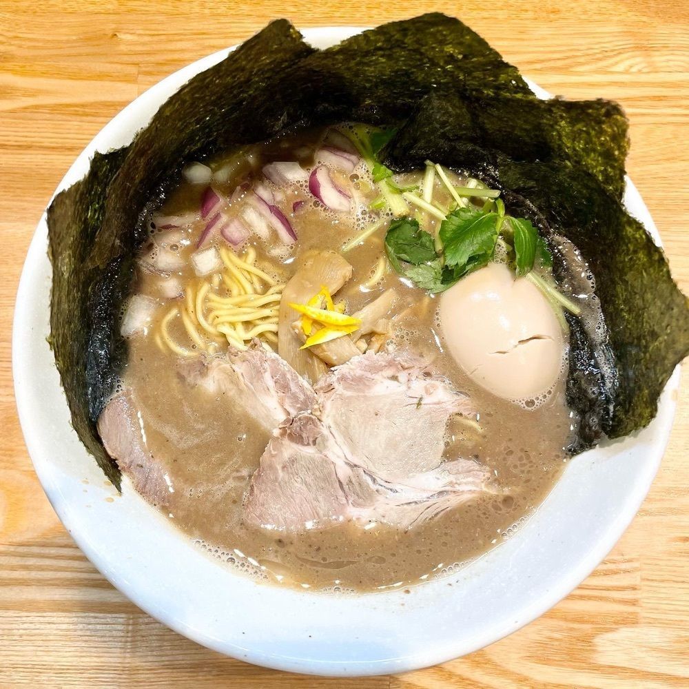 kumakentoraさんが投稿したとんこつらぁ麺 松もと（【旧店名】関西 風来軒 大阪本店）に関する口コミの画像