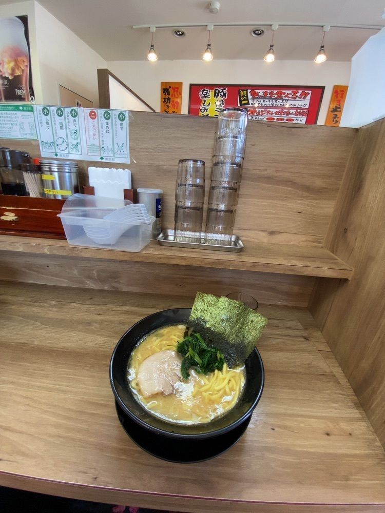 mariさんが投稿した横浜家系ラーメン 鶯家に関する口コミの画像
