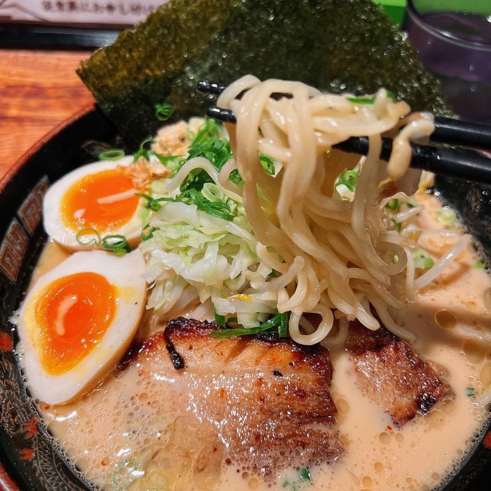 ヤジメシ　ボリューム満点東京グルメさんが投稿した鹿児島ラーメン 我流風 天文館本店（ガルフ）に関する口コミの画像