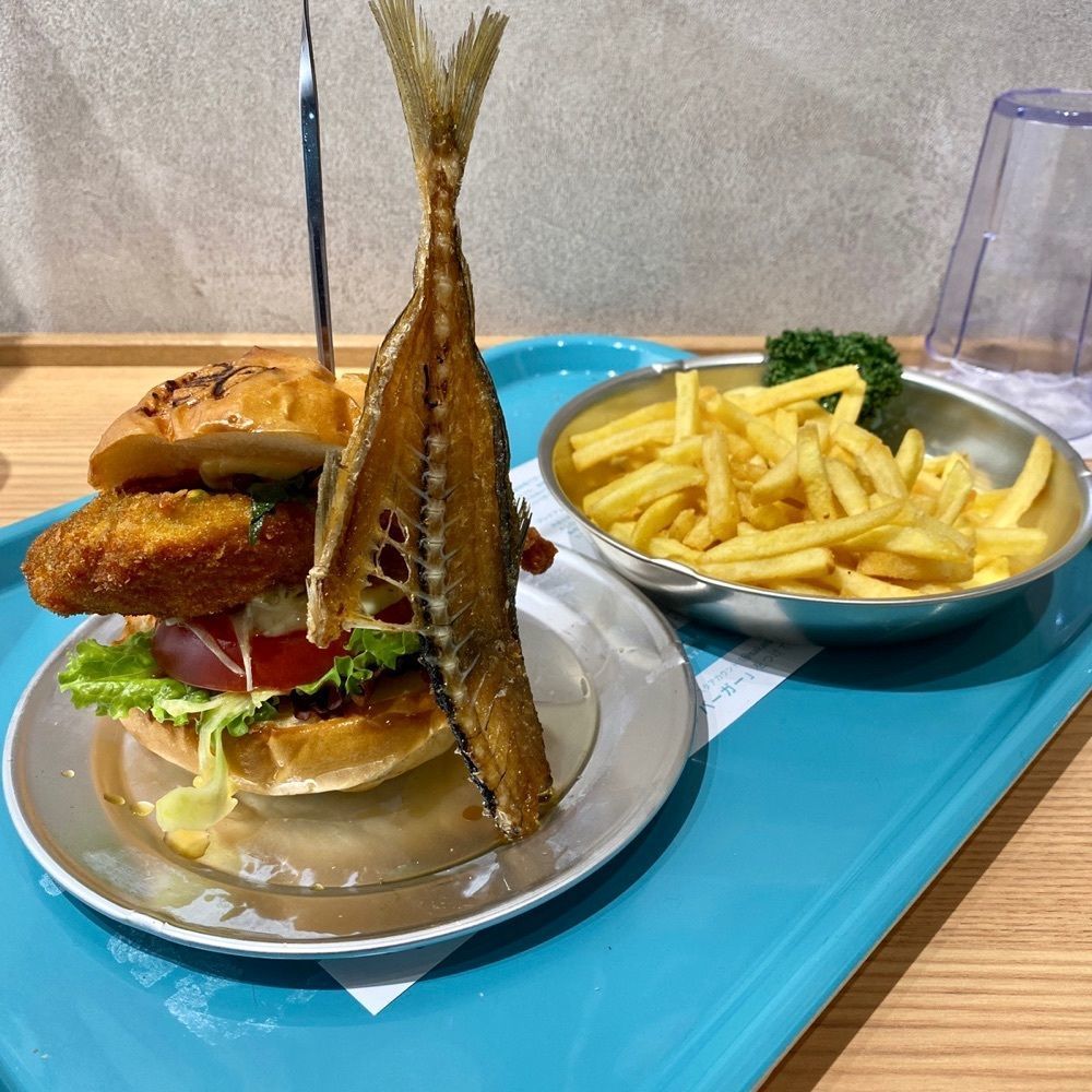 鉄道王さんが投稿したサカナノバーガー 名古屋セントラルパーク店に関する口コミの画像