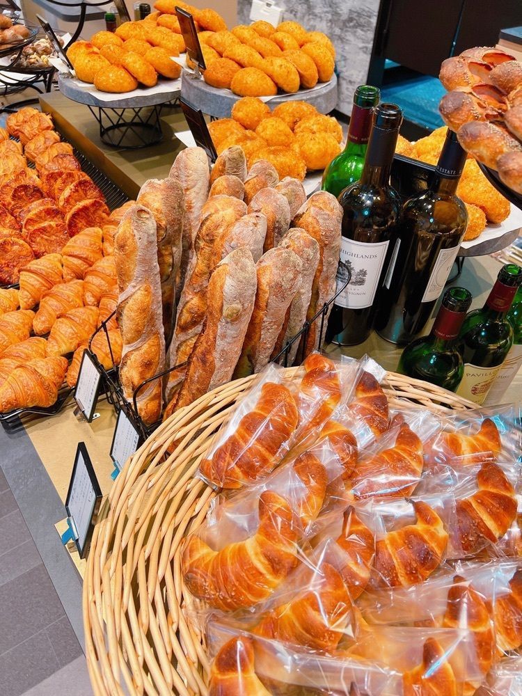 sopranosaxeveさんが投稿した夜のベーカリーMAHOROBA 北新地店に関する口コミの画像