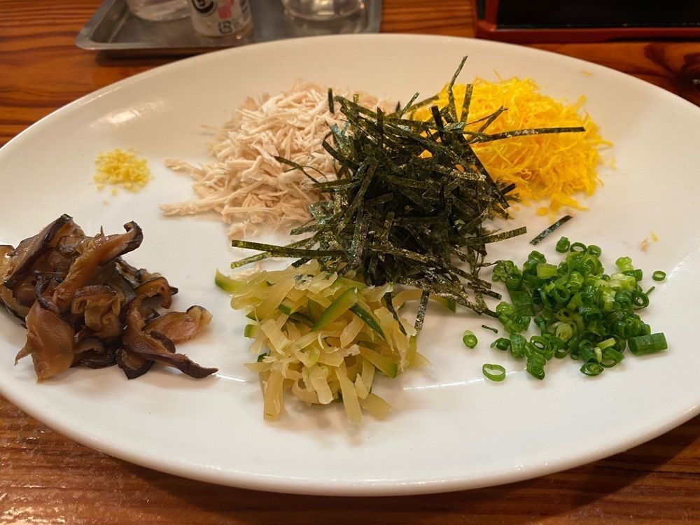 hiyoko0383さんが投稿した奄美鶏飯と島料理の鳥しんに関する口コミの画像