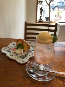 コーヒーラウンジ どんぐり 5枚目