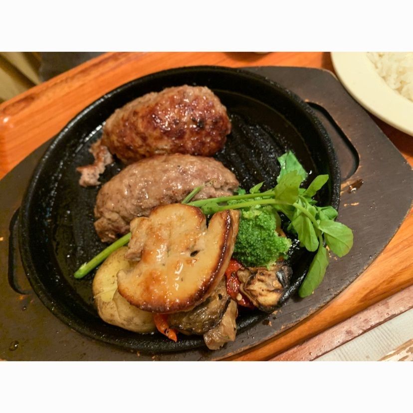 𓃰さんさんが投稿したいしがまやハンバーグ 横浜ポルタ店に関する口コミの画像