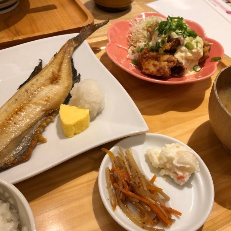Jineiさんが投稿したおぼんdeごはん 海老名食堂（オボンデゴハン）に関する口コミの画像