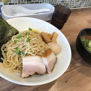 はつがい商店 2枚目