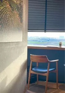 スターバックスコーヒー 羽田空港第1ターミナルTHE HANEDA HOUSE5階店（Starbucks Coffee）