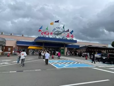 とれとれ市場 とれとれグッズの店