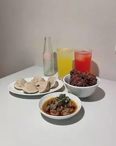 餃子のラスベガス 北千住店（LAS VEGAS）